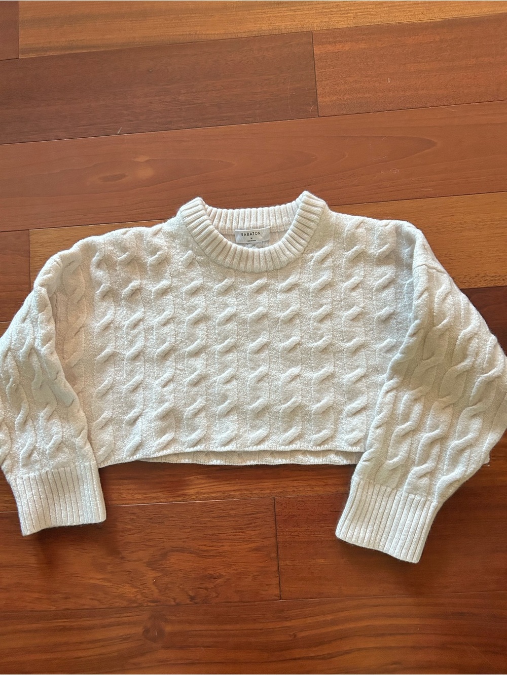 Aritzia Glory Merino Wool Ivory Cable-Knit Cropped Crewneck Sweater Sz medium